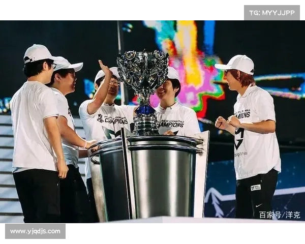 英雄联盟S4总决赛五大经典瞬间回顾 激烈对决与荣耀时刻再现